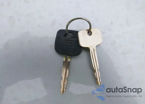 2008 Toyota Rav4 Base V6 z USA, uszkodzony, nr VIN JTMBK33V286040312